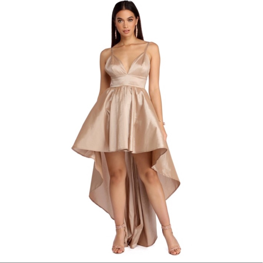 LIZBETH CLASSIC TWIST FORMAL DRESS